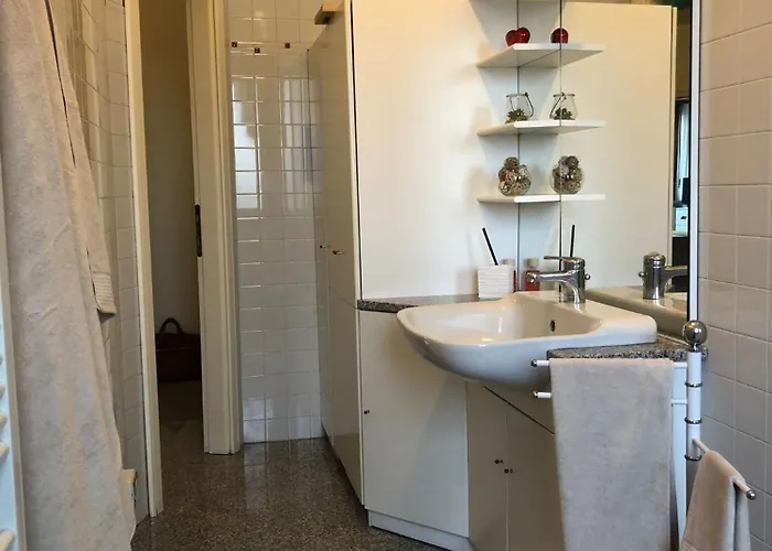 Metro Molinette Panoramico Con 6 Posti Letto * Turín