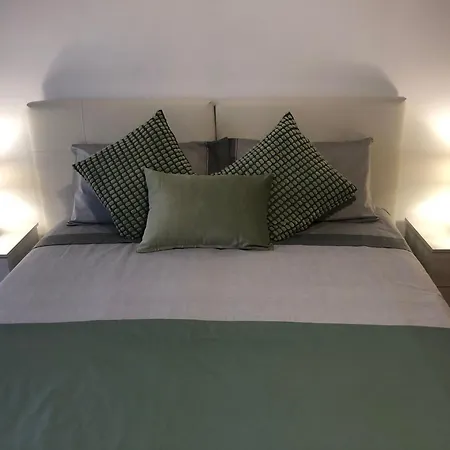 Metro Molinette Panoramico Con 6 Posti Letto Турин